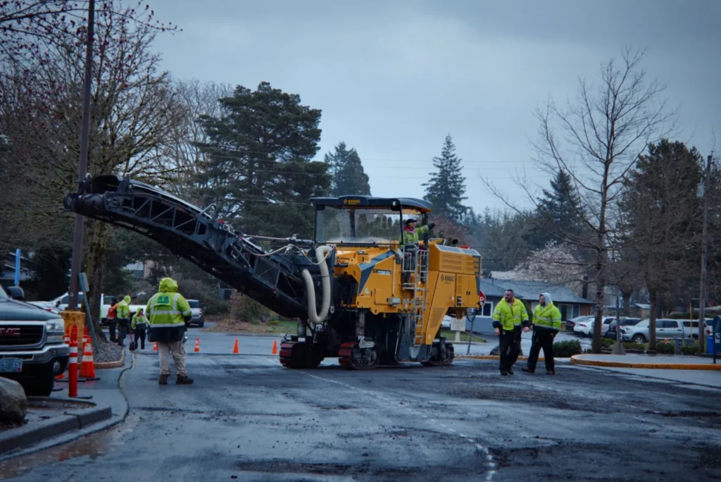 Milling. Fred Meyers 3.2025 #1